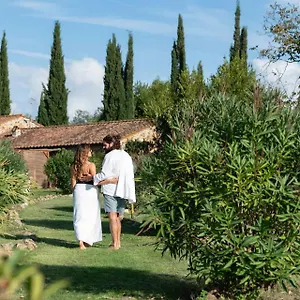 https://cascatelle-agriletizia.it-tuscanyhotel.com